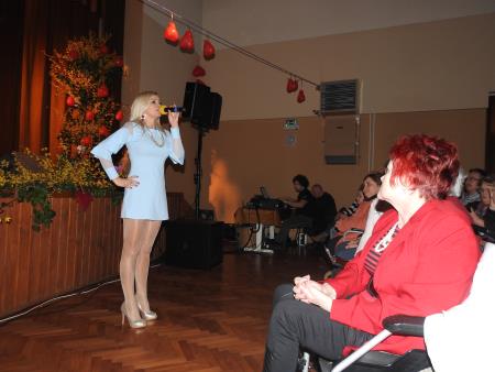 Valentinov glasbeno-humoristični koncert Franca Gorze z gosti 94